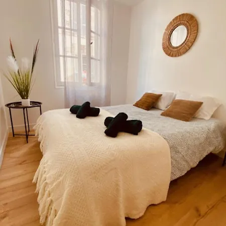 In Close To Amenities La Rochelle (Charente-Maritime)